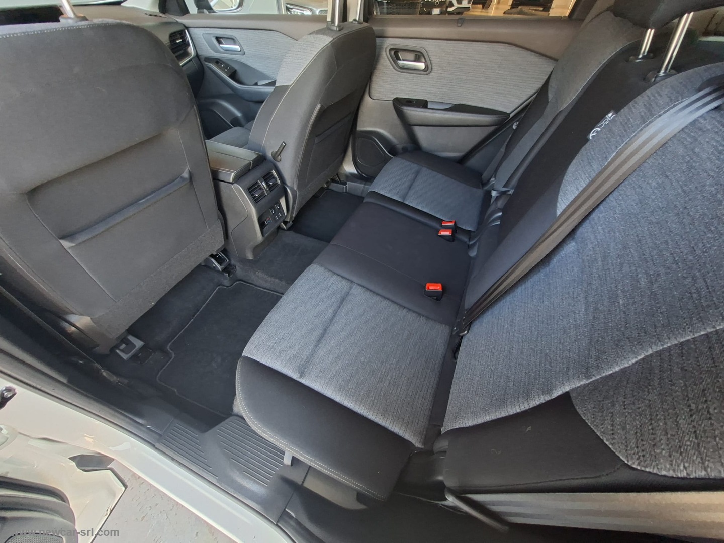X-Trail e-Power e-4orce 4WD 7p.ti Tekna - immagine 14