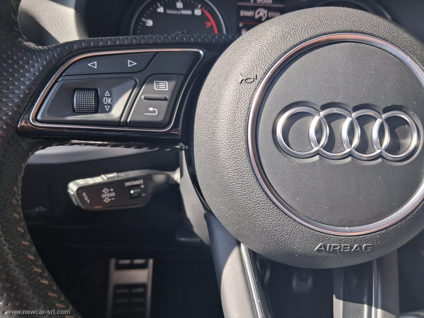 Q2 1.4 TFSI COD S tronic Business - immagine 14
