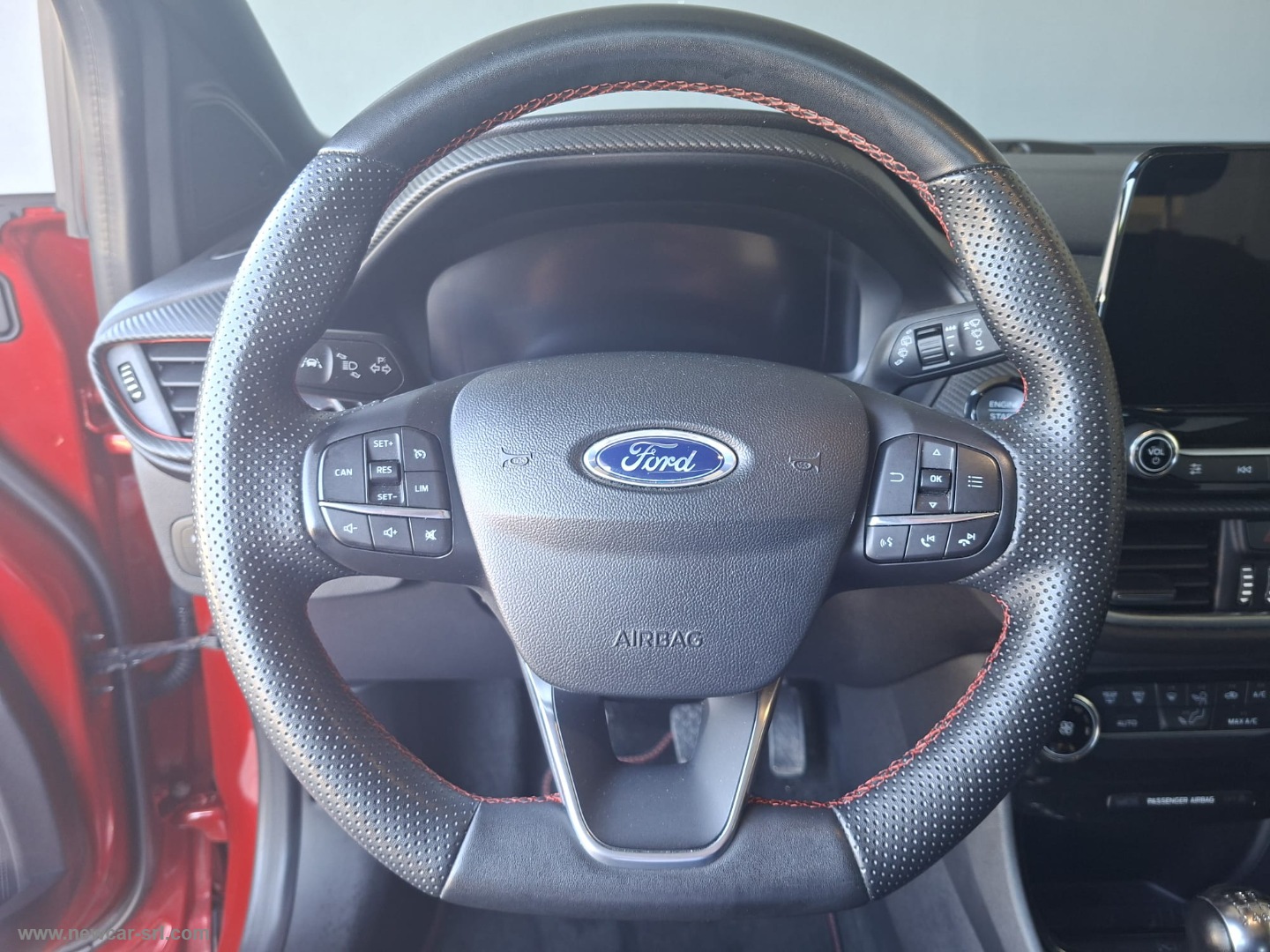 Puma 1.0 EcoBoost 125CV S&S ST-Line X - immagine 14