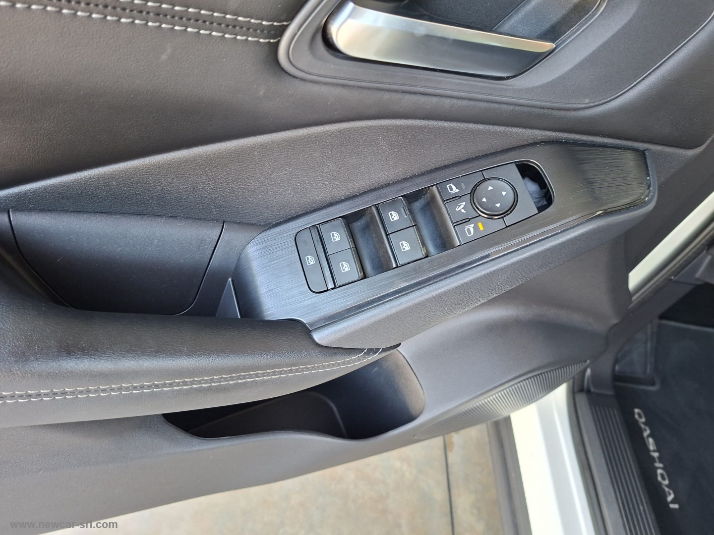 Qashqai MHEV 158 CV Xtronic Business - immagine 14