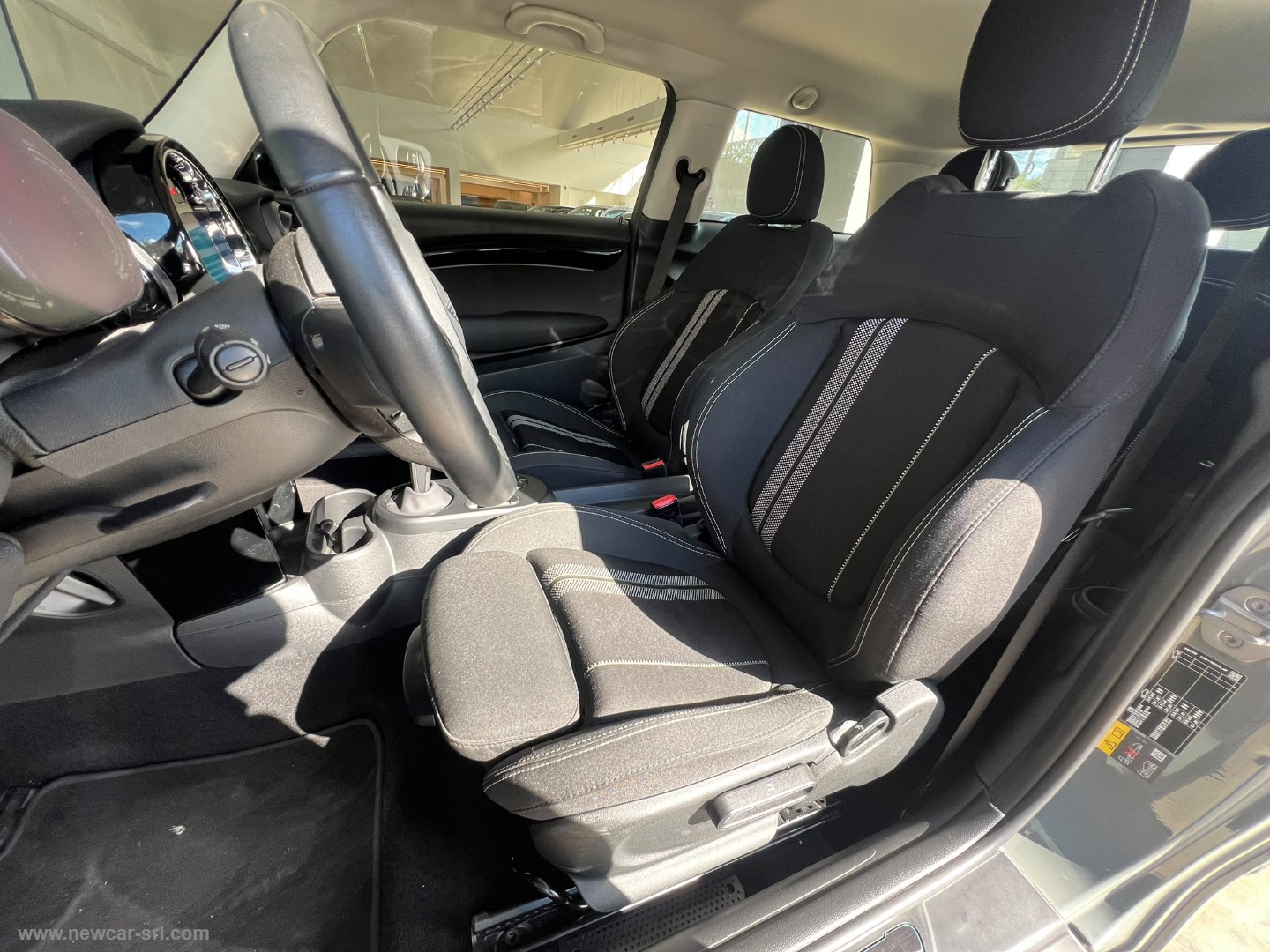 Mini Cooper SE Classic - immagine 14