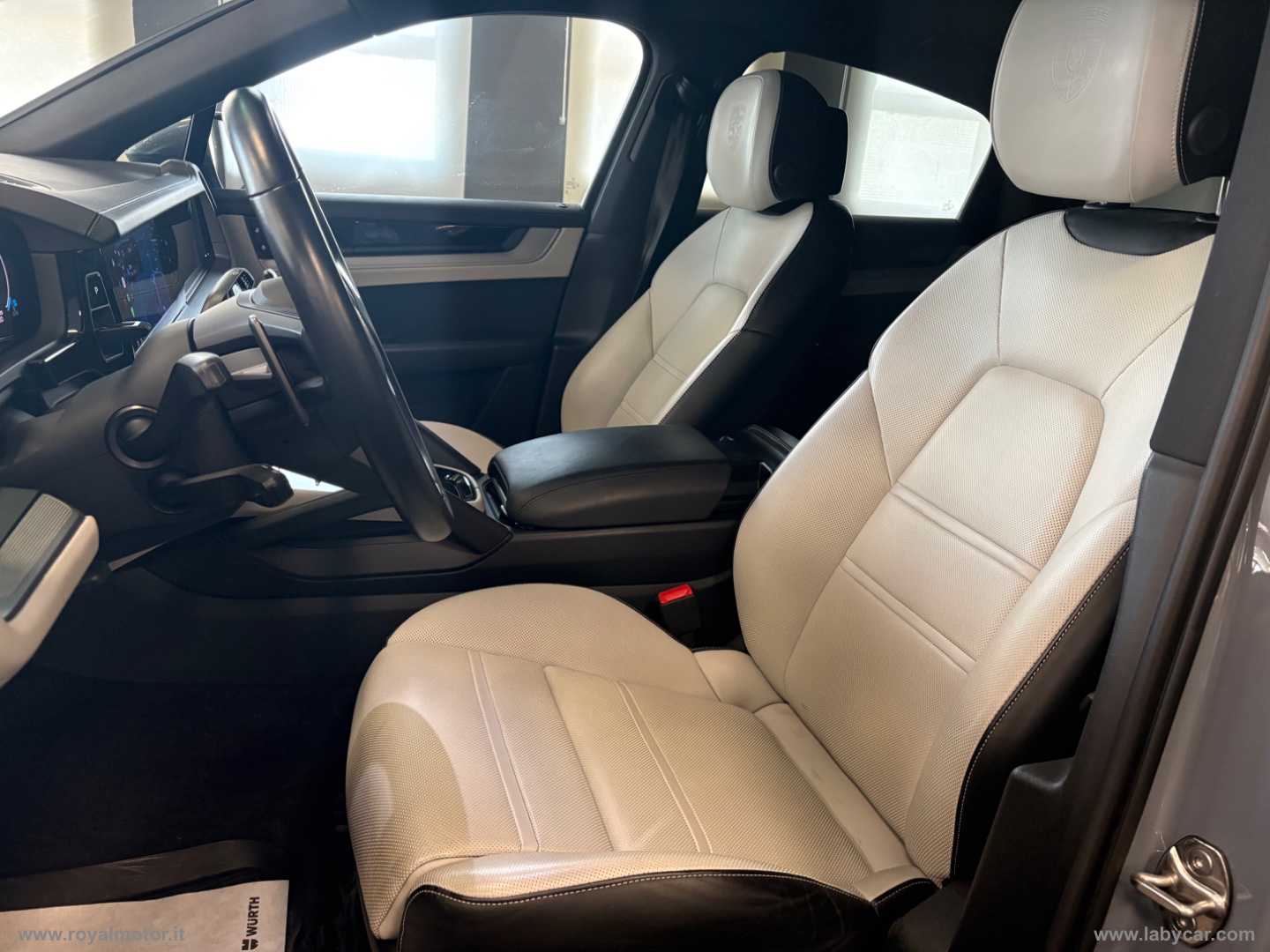 Cayenne Coup? 3.0 V6 E-Hybrid - immagine 14