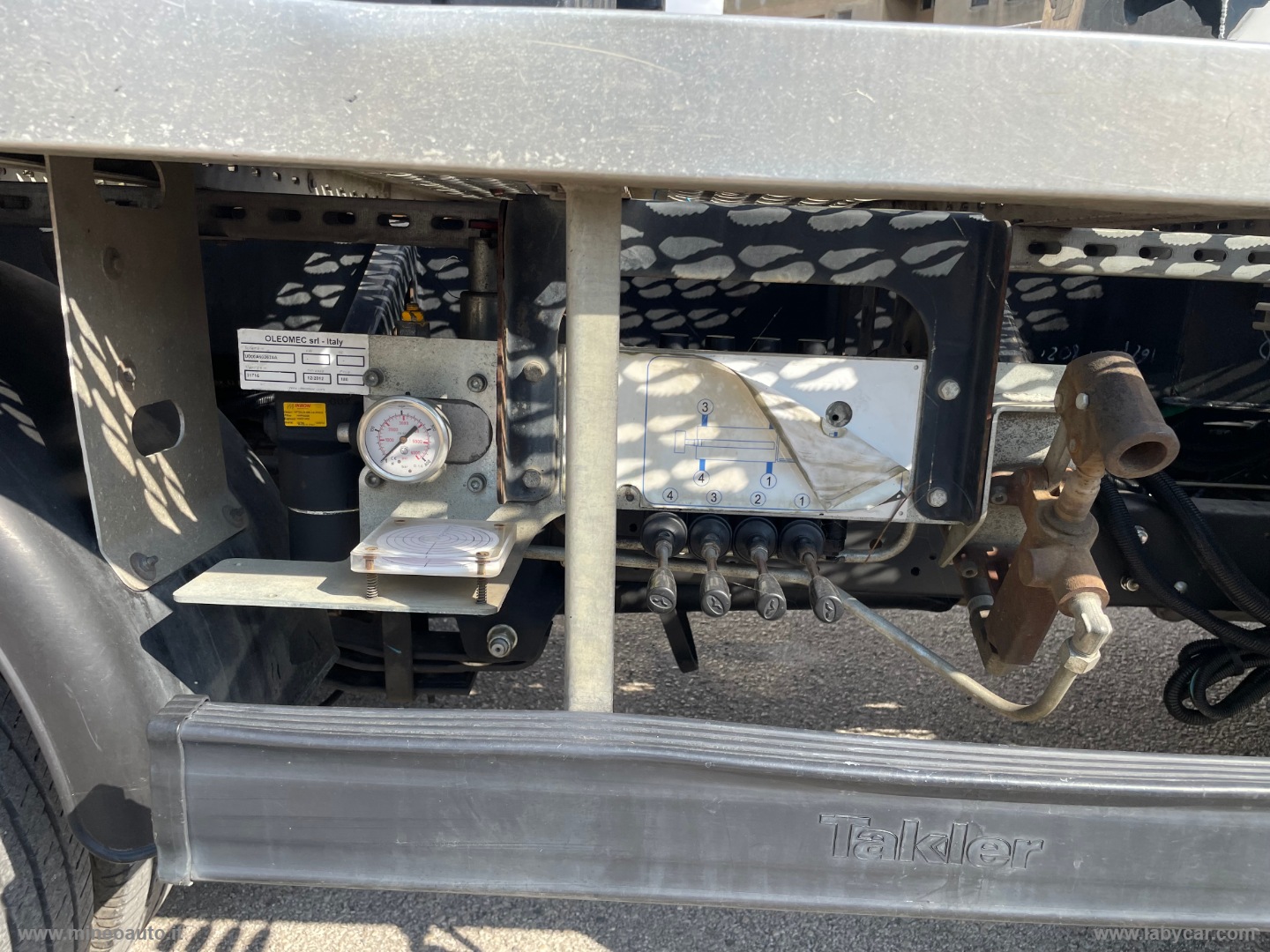 Maxity 120CV 2.5 DXi CESTELLO PIATTAFORMA AEREA - immagine 14