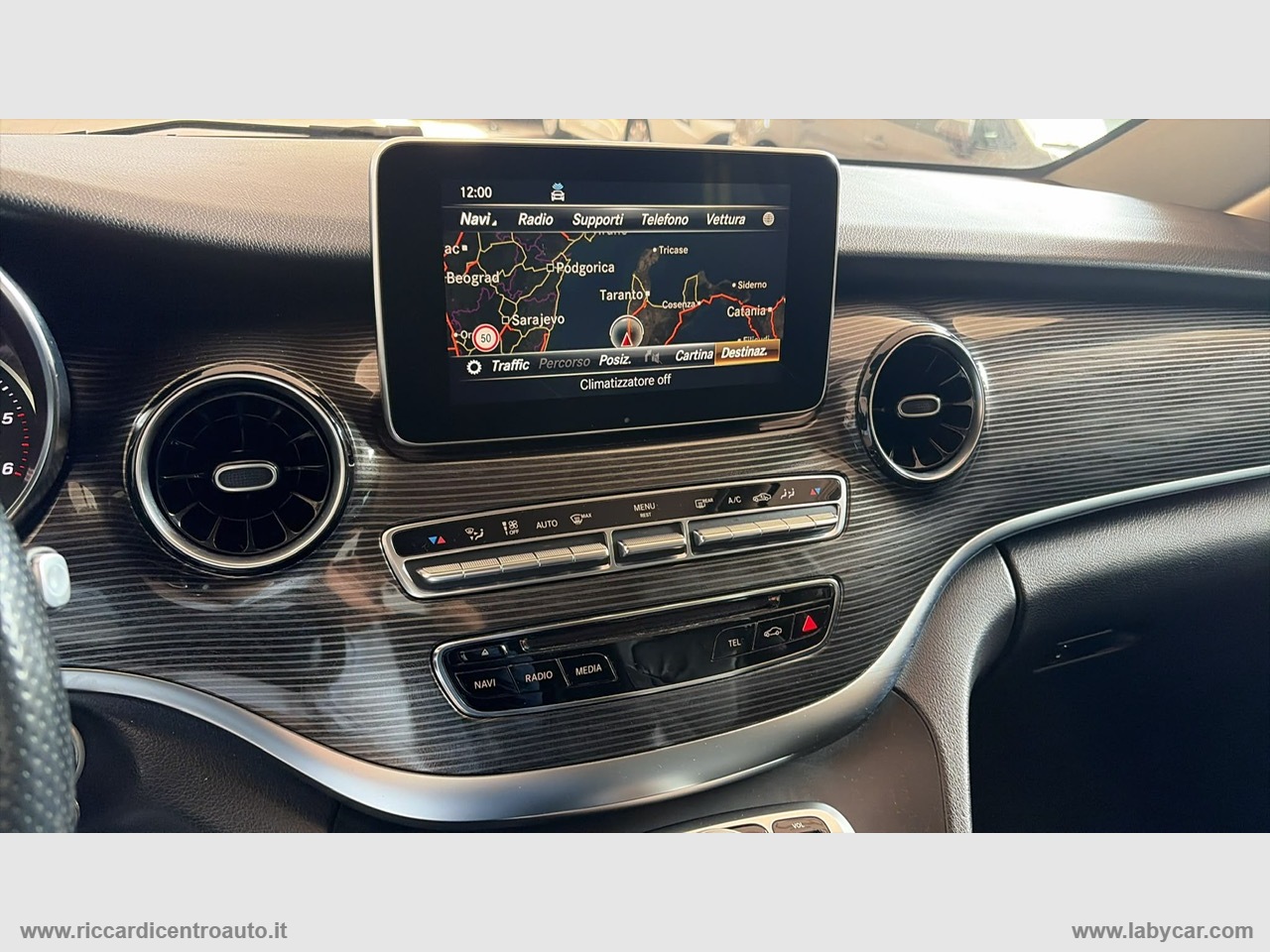 V 220 d Aut. 4Matic Sport Long - immagine 14