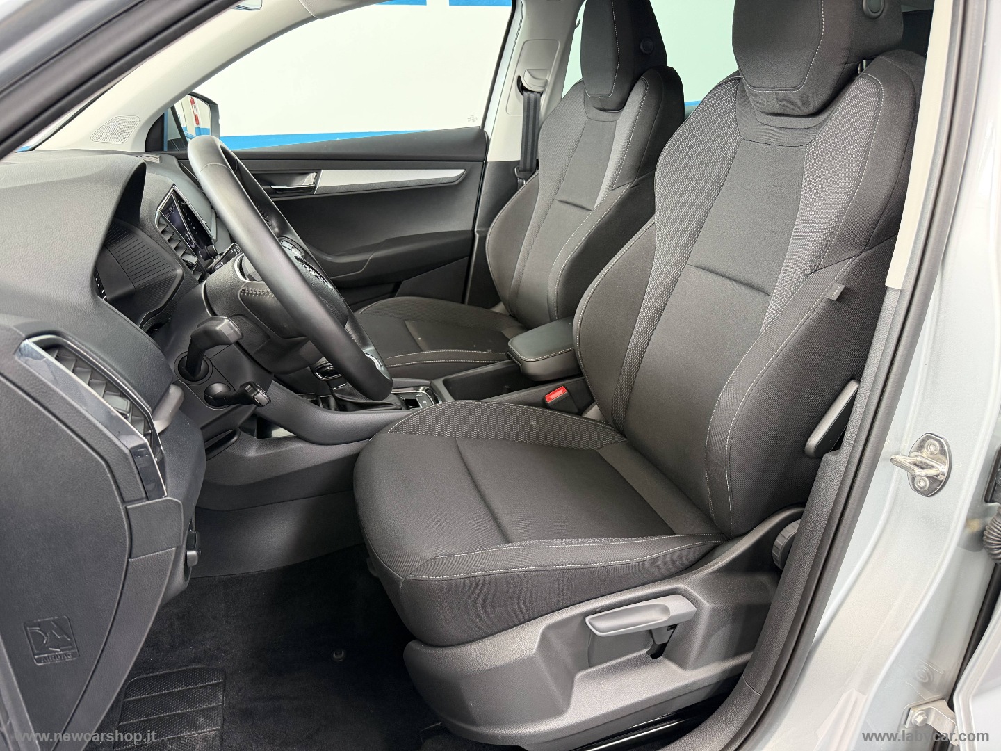 Karoq 1.5 TSI ACT DSG Executive - immagine 14