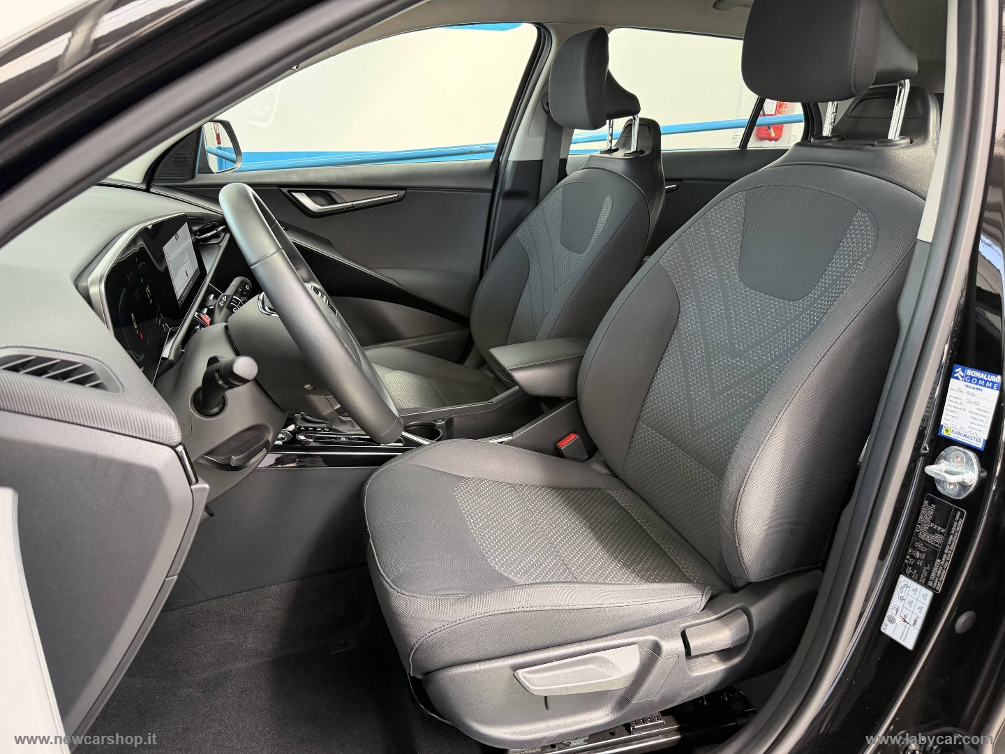 Niro 1.6 GDi DCT HEV Business NEOPATENTATI - immagine 14