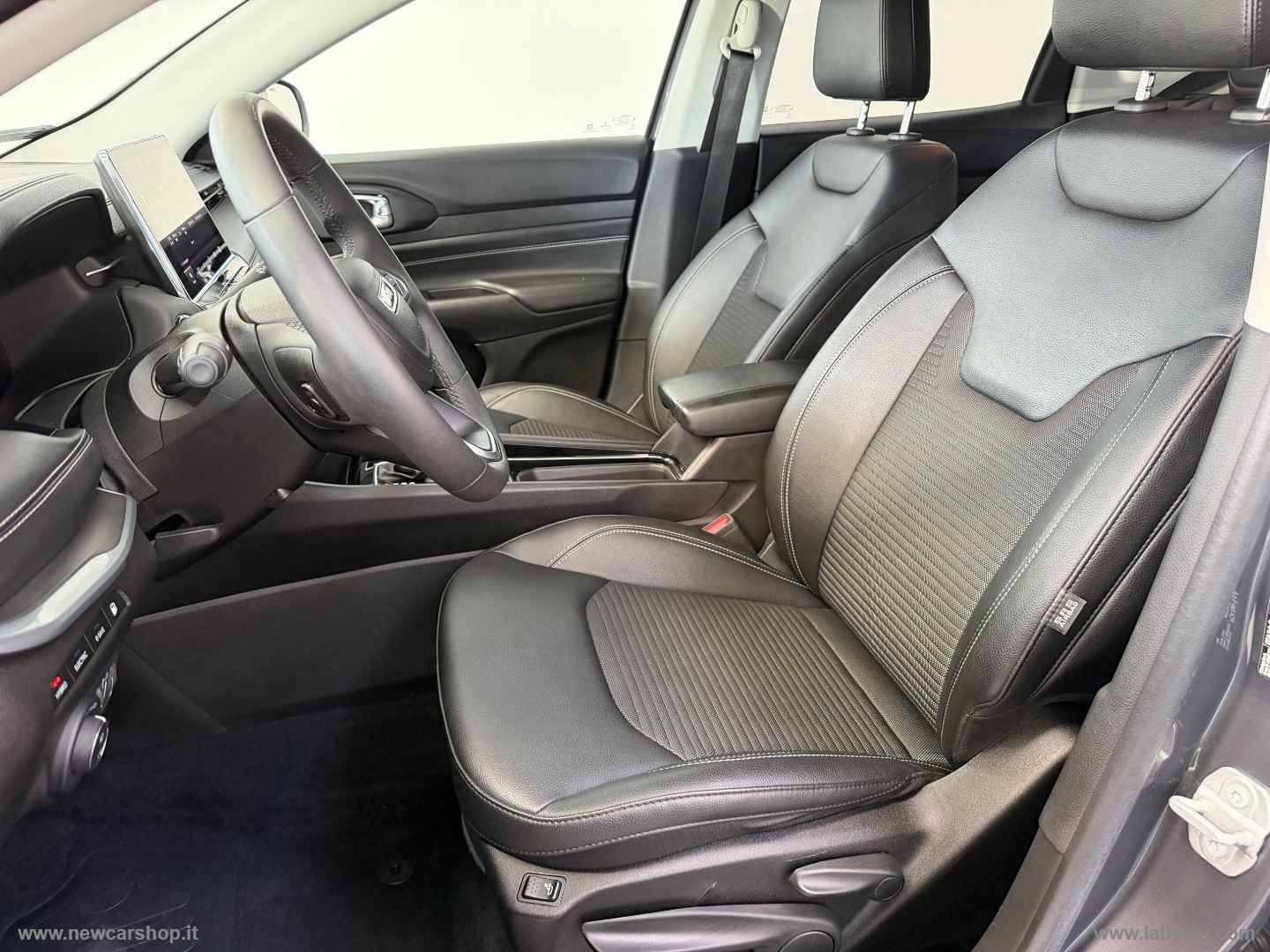 Compass 1.3 T4 190CV PHEV AT6 4xe Limit. - immagine 14