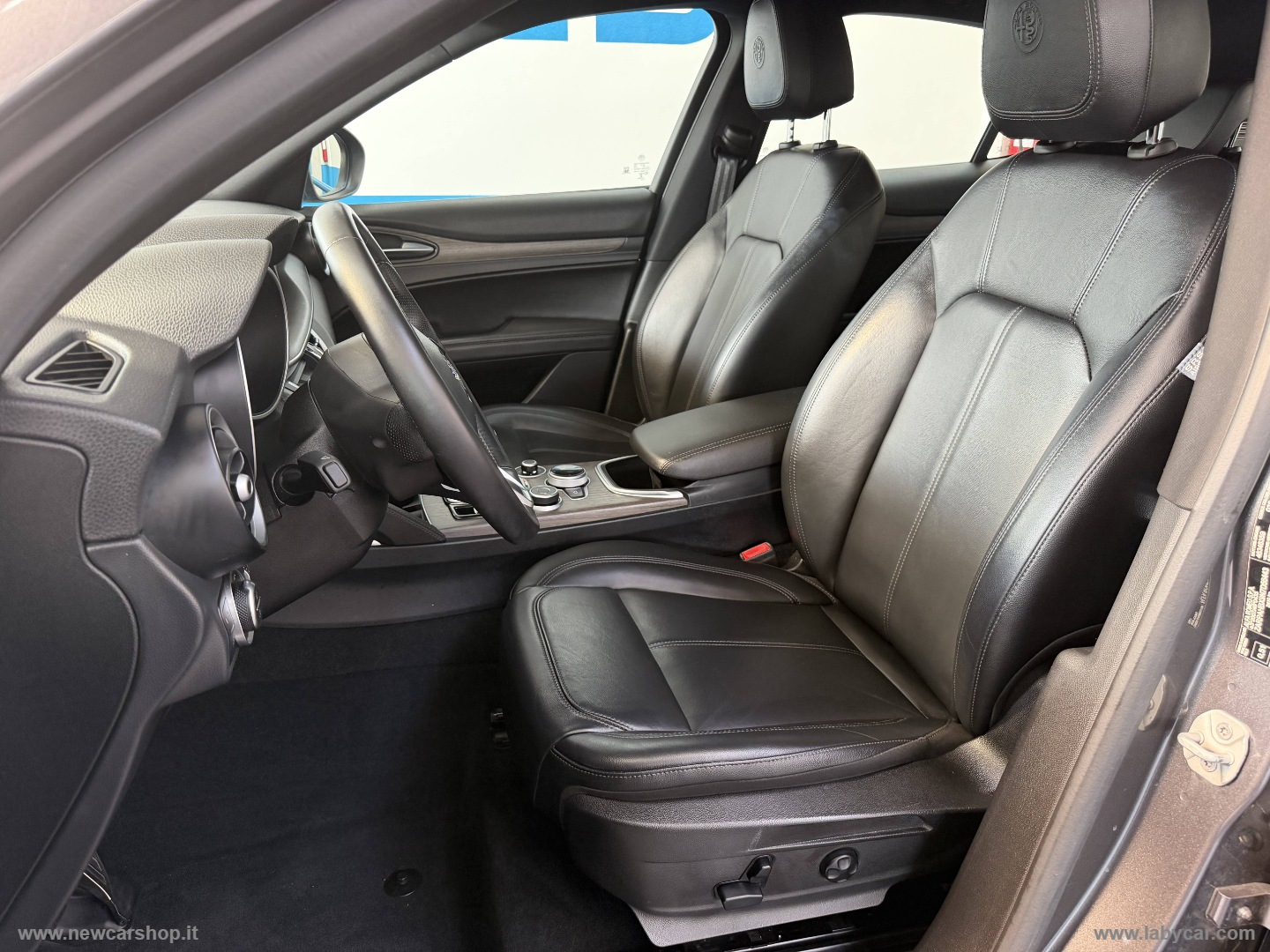 Stelvio 2.2 T.diesel 210 CV AT8 Q4 Ti - immagine 14