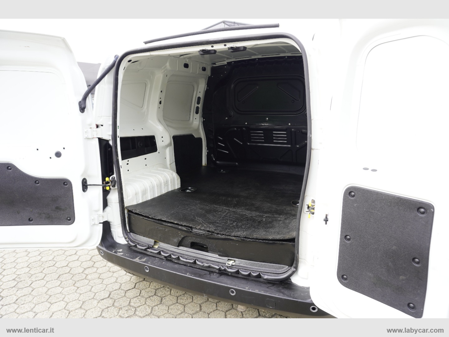 Fiorino 1.4 8V CNG 70CV Cargo SX Metano - immagine 14