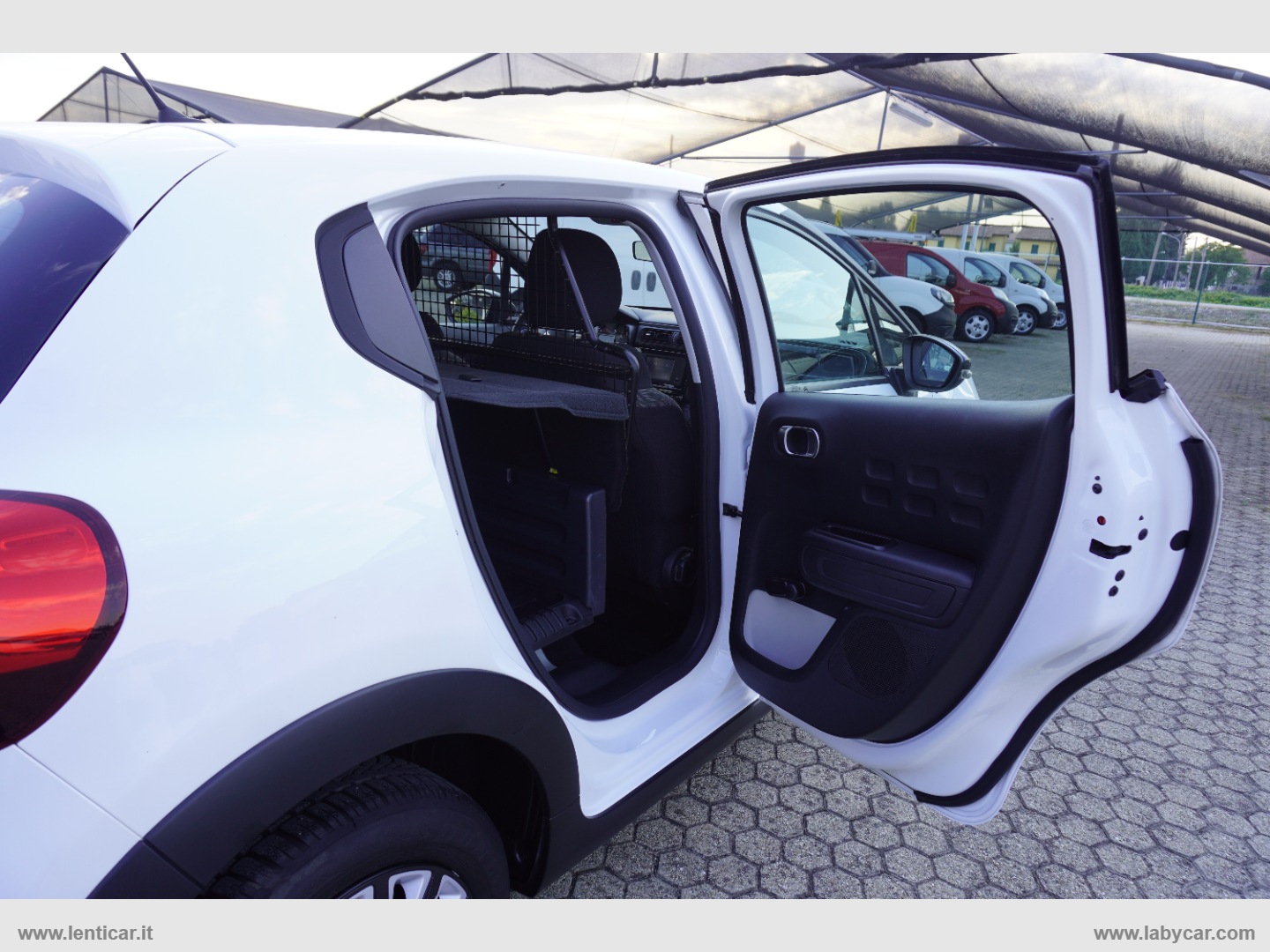 C3 BlueHDi 100 S&S Van Feel 2 Posti - immagine 14