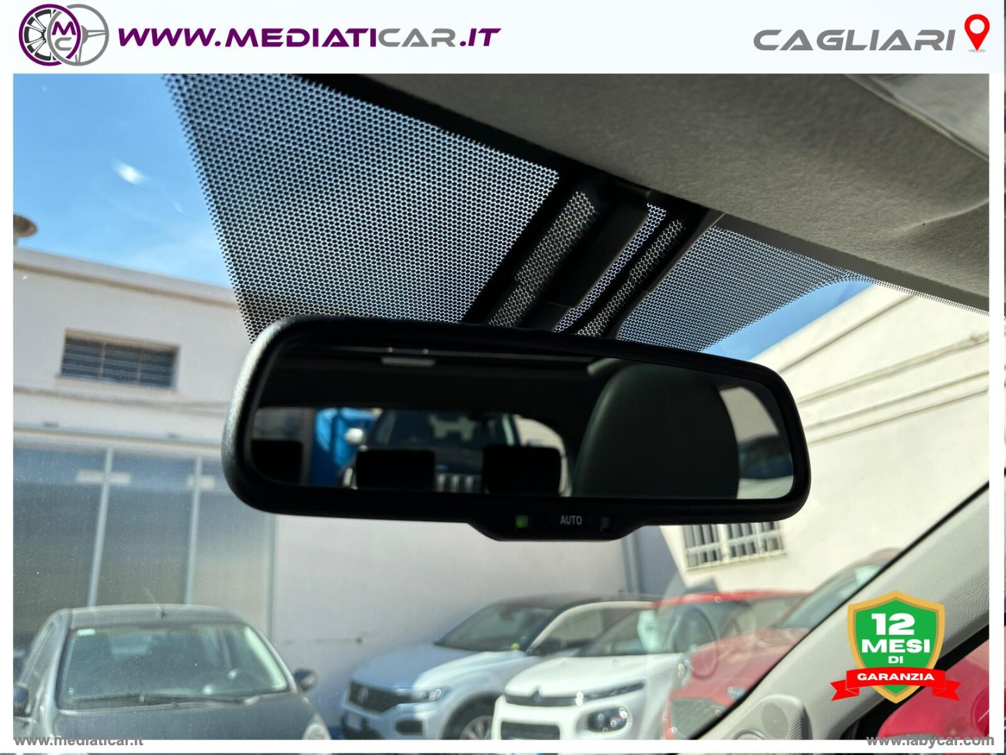 Yaris 1.3 5p. Lounge CVT Stop & Start - immagine 14