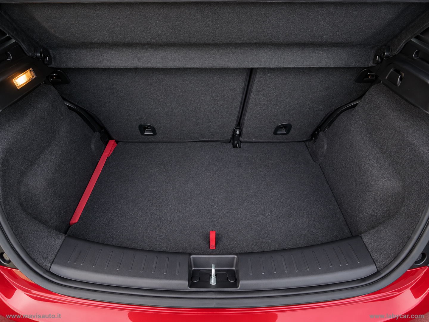Ypsilon 1.2 69 CV 5p. S&S Black&Red - immagine 14