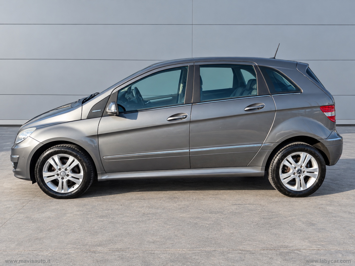 B 180 NGT BlueEFFICIENCY Executive GAS METANO - immagine 14