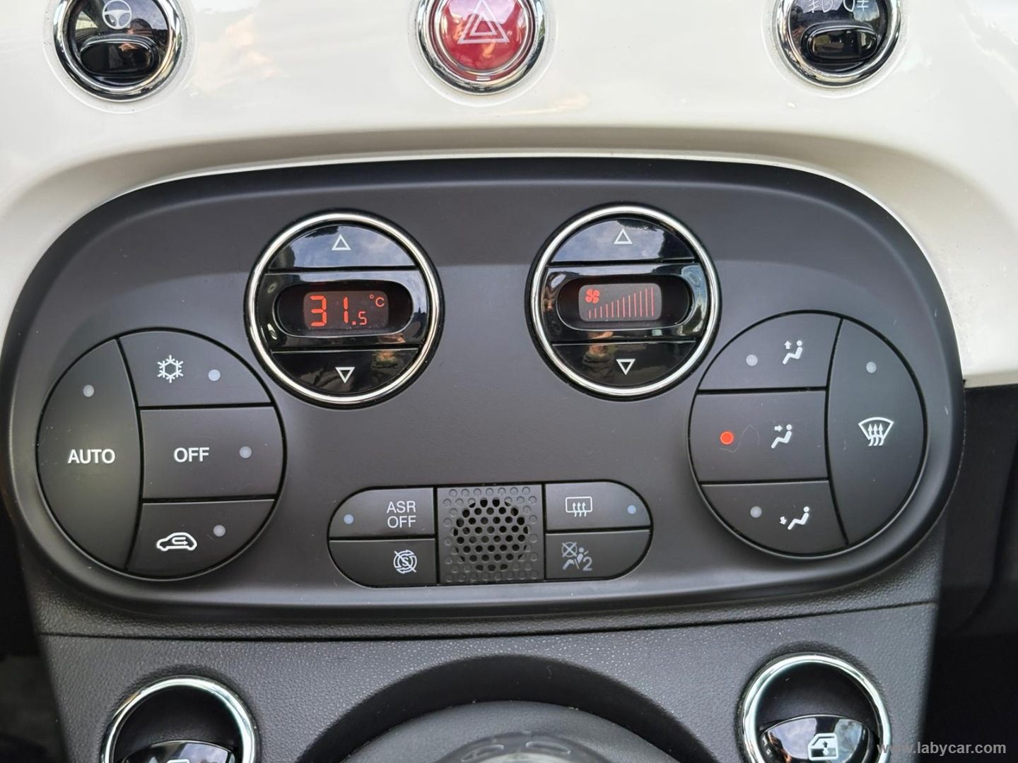 500 C 1.0 Hybrid Dolcevita - immagine 14