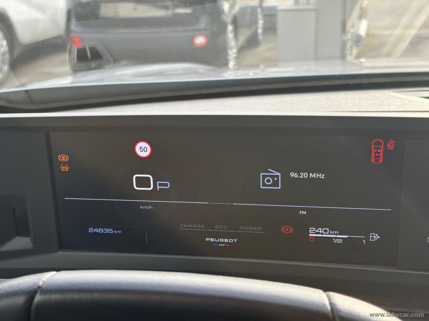 3008 Hybrid 136 e-DCS6 Allure - immagine 14