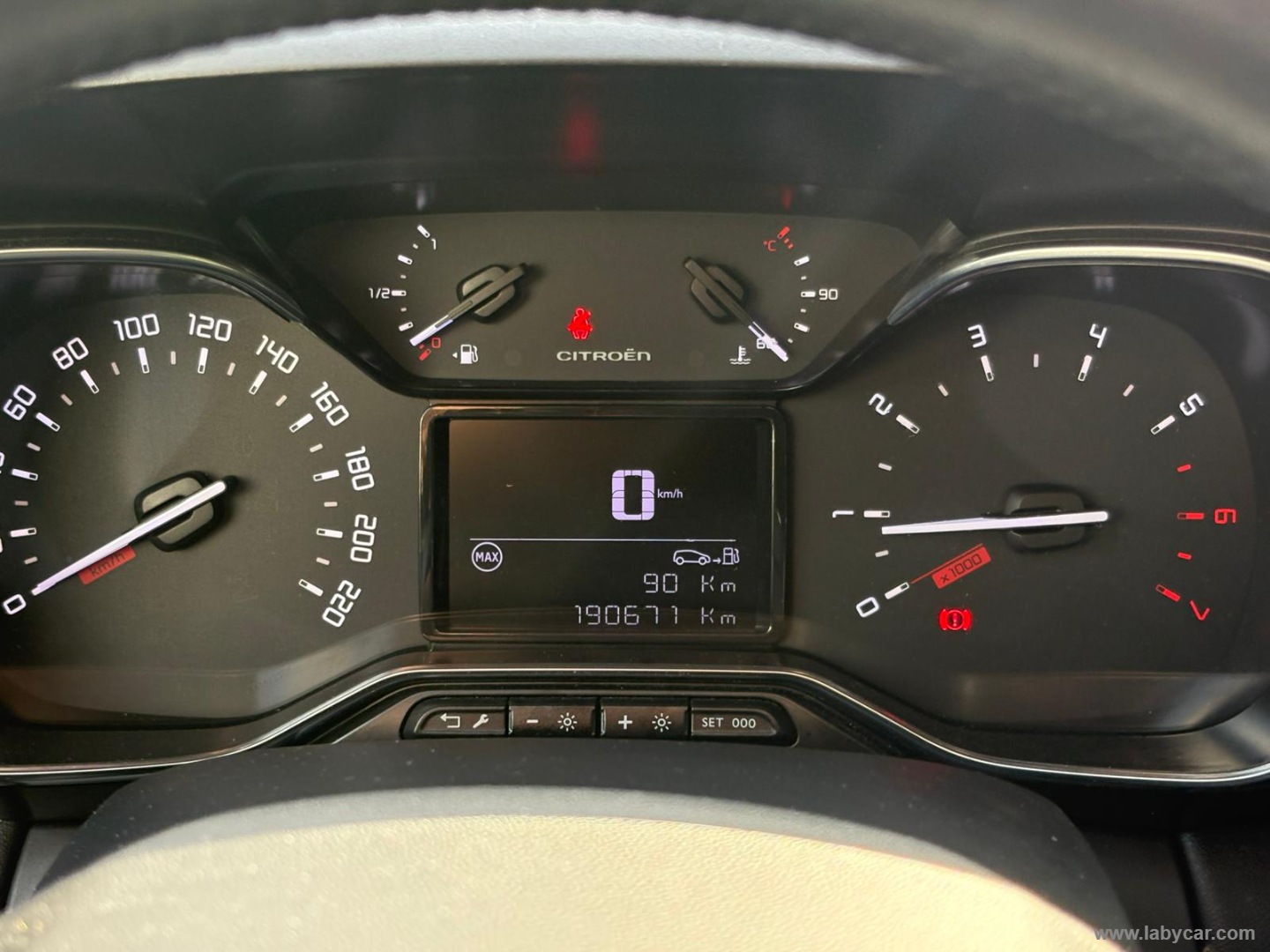 Citroën C3 Aircross BlueHDi 100 S&S Feel - Immagine 14