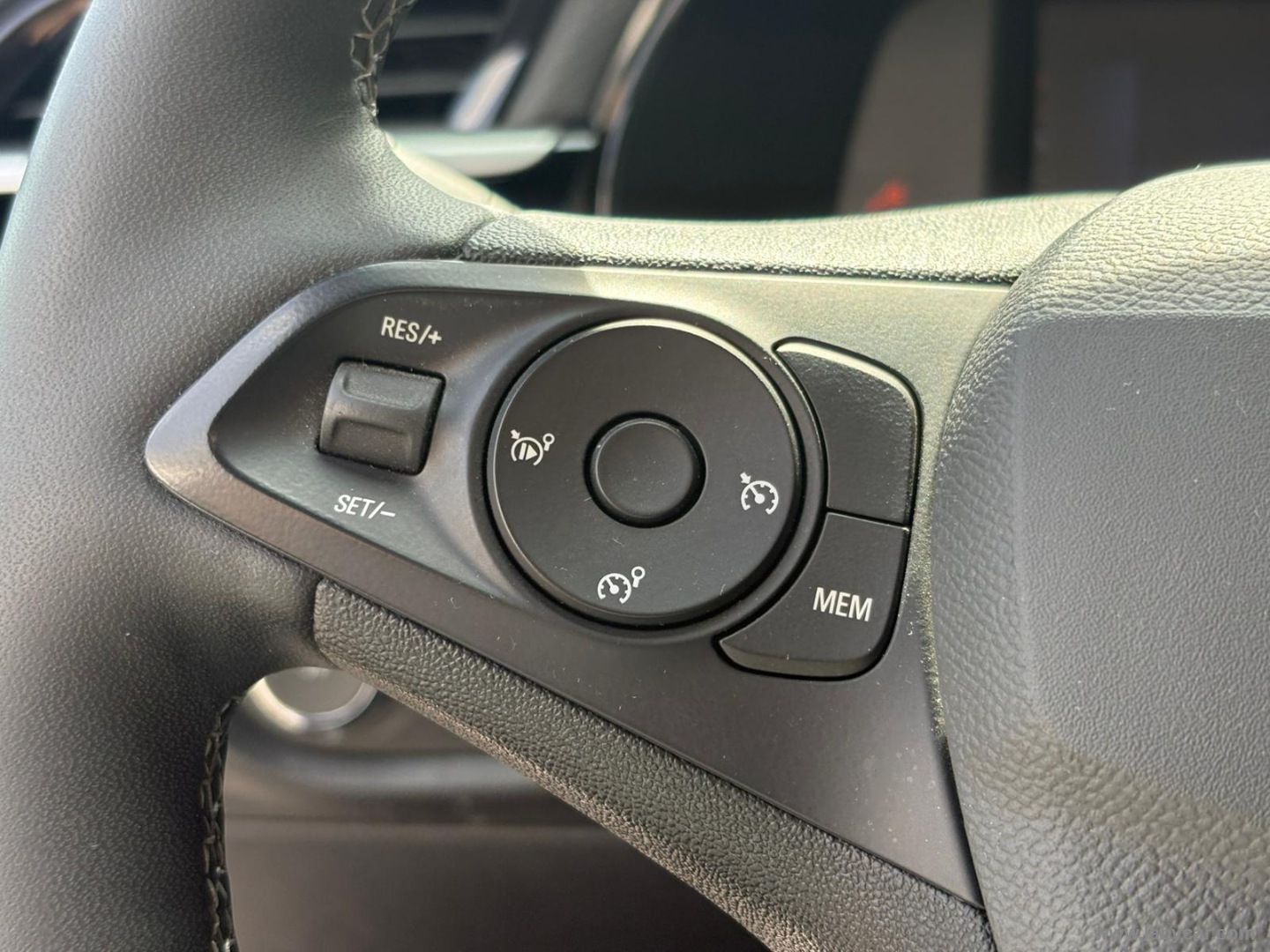 Opel Corsa 1.2 100 CV GS - Immagine 14