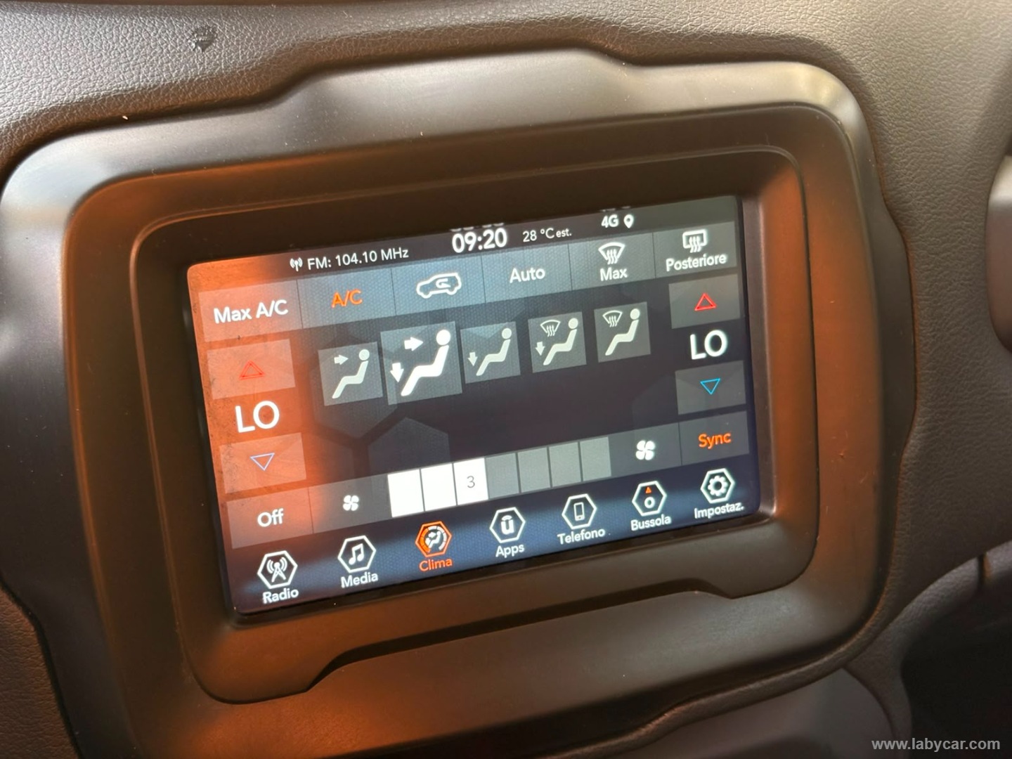 Jeep Renegade 1.6 Mjt 130CV Limited - Immagine 14
