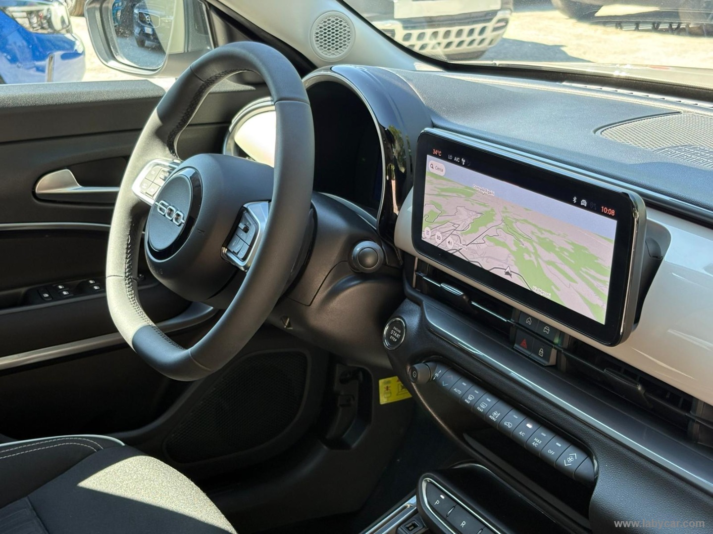 Fiat 600 Hybrid 145 CV DCT MHEV Icon - Immagine 14