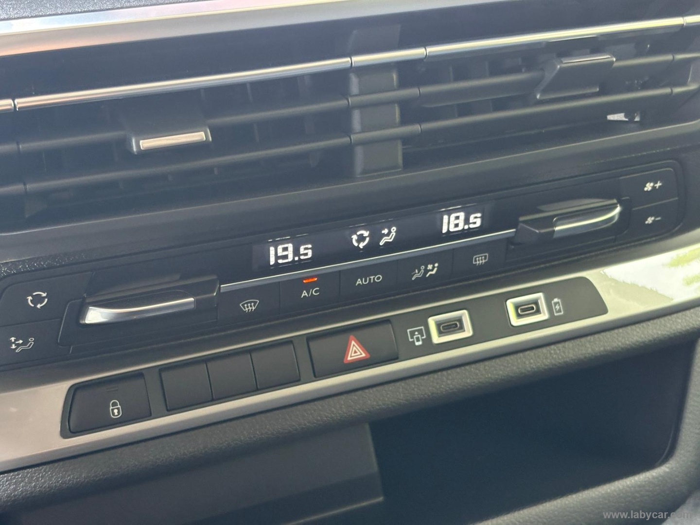 Fiat Ulysse 2.2 Multijet 180 CV S&S AT8 L3 - Immagine 14