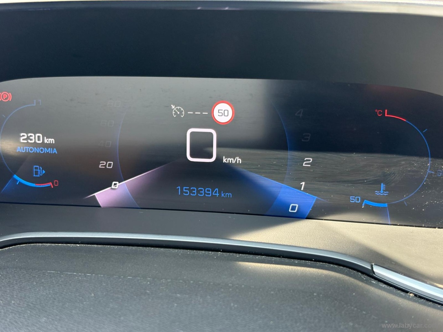 Peugeot 308 BlueHDi 100 S&S Active - Immagine 14