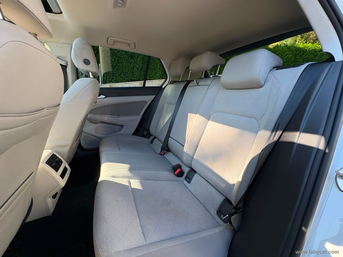 Volkswagen Golf 1.5 eTSI 130 CV EVO DSG Life - Immagine 14