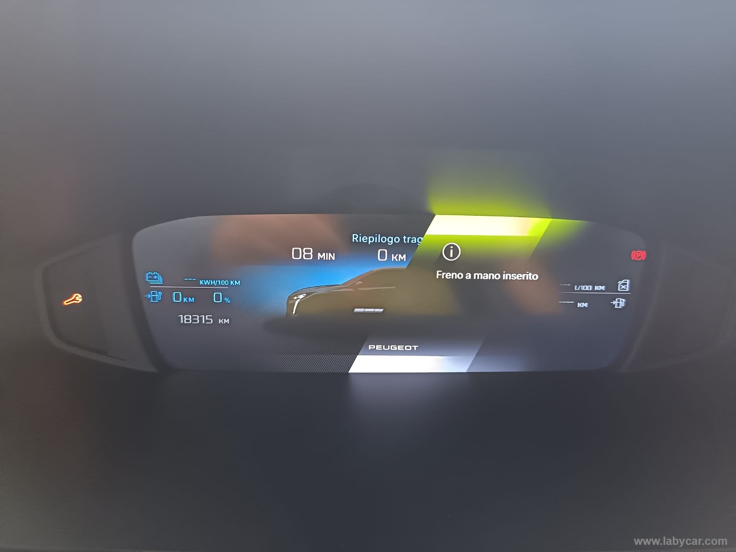 Peugeot 408 Plug-in Hybrid 225 e-EAT8 Allure - Immagine 14