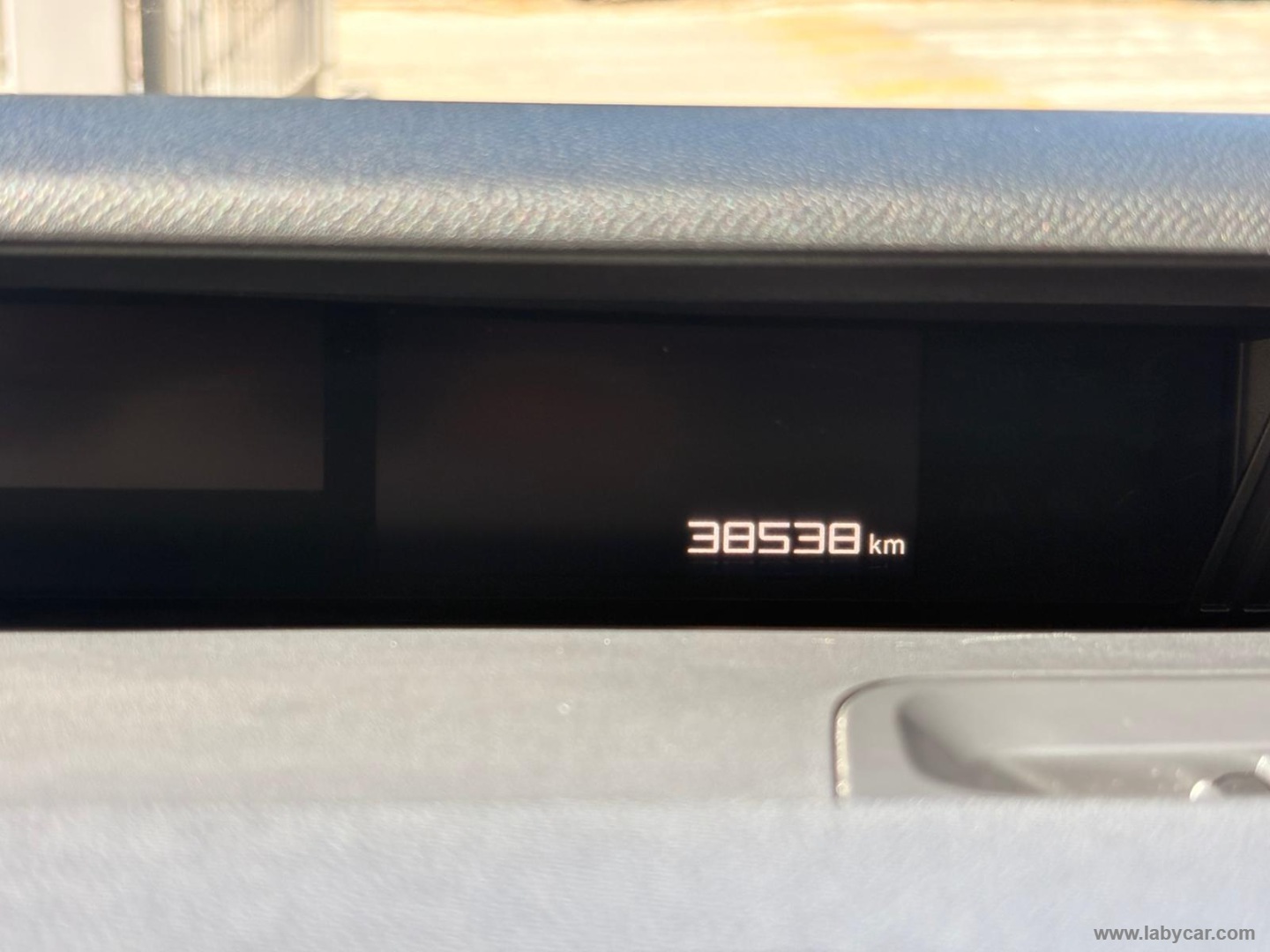 Citroën C3 Aircross PureTech Turbo 100 Plus - Immagine 14