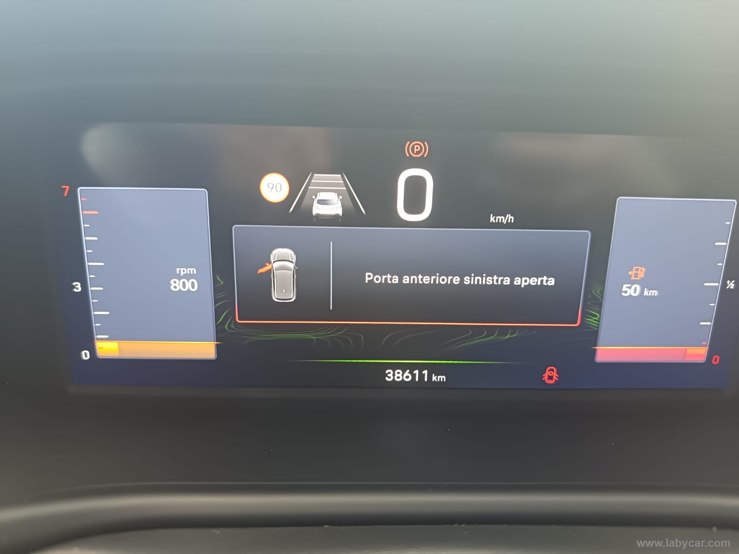Jeep Avenger 1.2 Turbo Altitude - Immagine 14