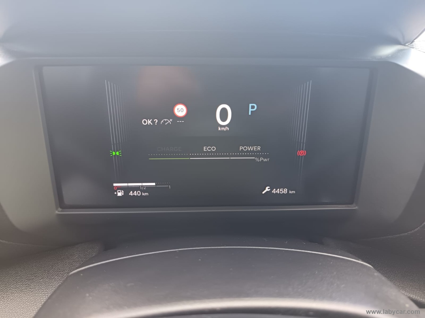 Citroën C4 Hybrid 145 e-DCS6 Plus - Immagine 14