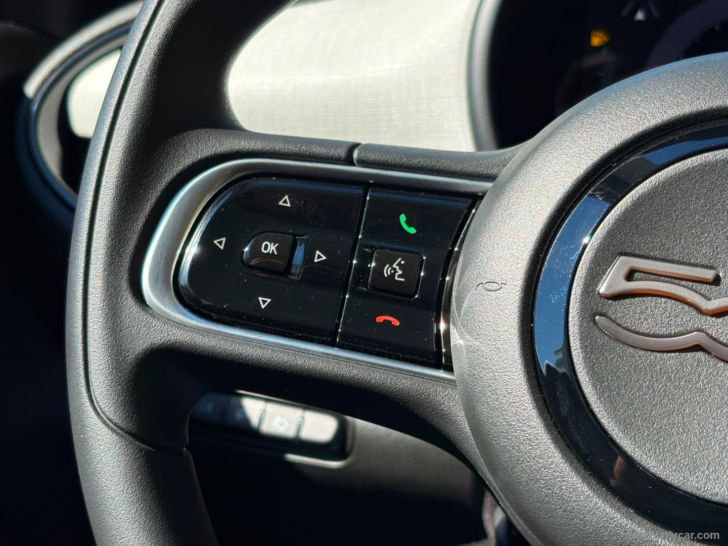 Fiat 500 Berlina Hybrid Pop - Immagine 14