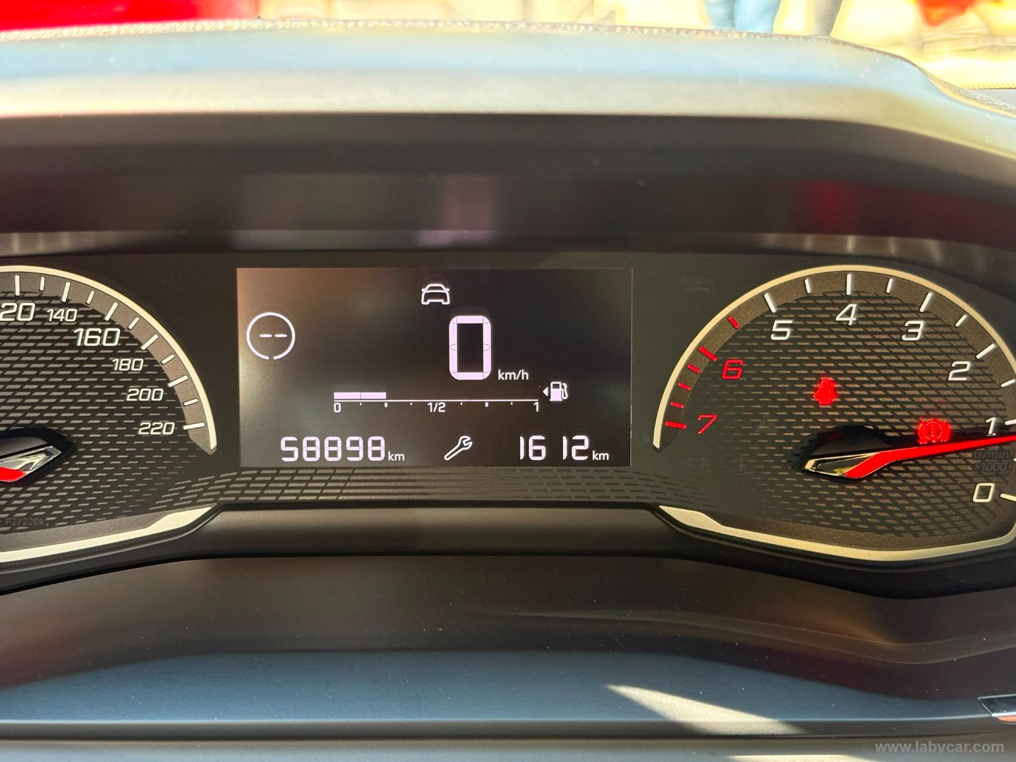 Peugeot 208 BlueHDi 100 S&S 5p. Active - Immagine 14