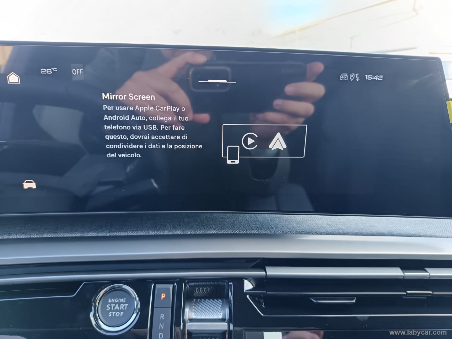 Peugeot 3008 Hybrid 145 e-DCS6 GT - Immagine 14