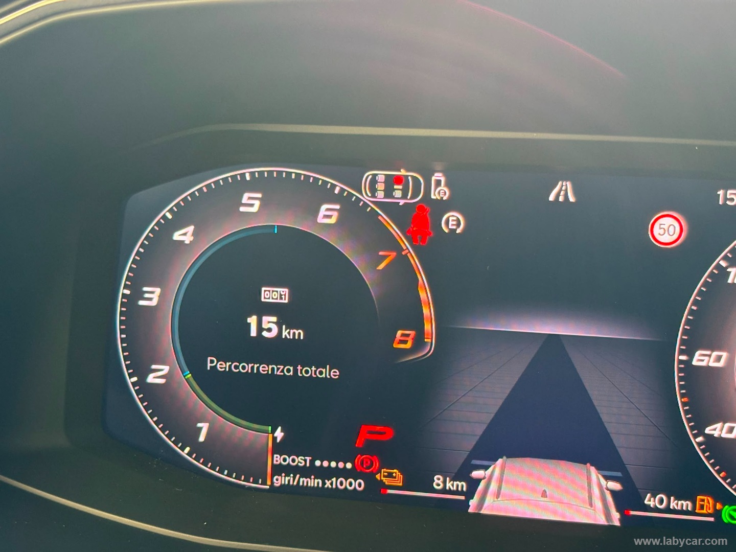 CUPRA Formentor 1.5 e-Hybrid DSG - Immagine 14