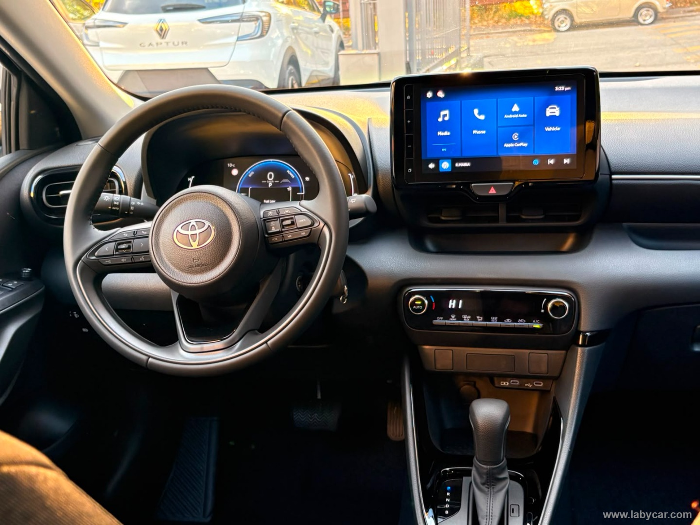 Toyota Yaris 1.5 Hybrid 5p. Trend - Immagine 14