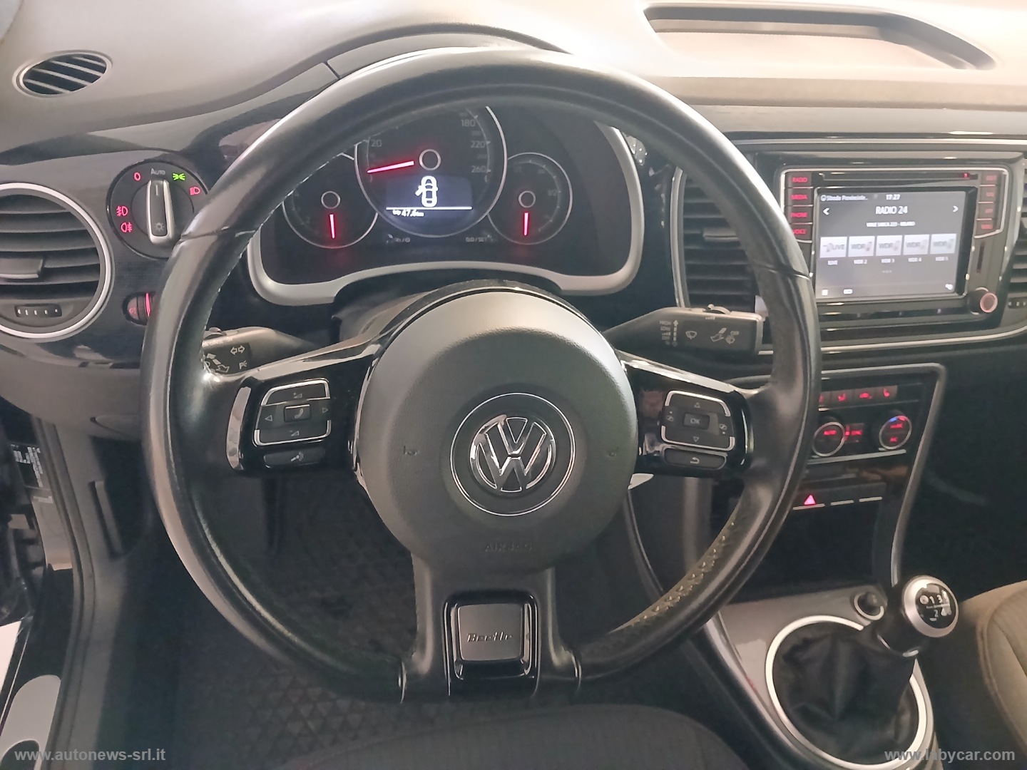 Maggiolino Cabrio 1.2 TSI Design BMT PARI AL NUOVO 22.800 KM - immagine 14