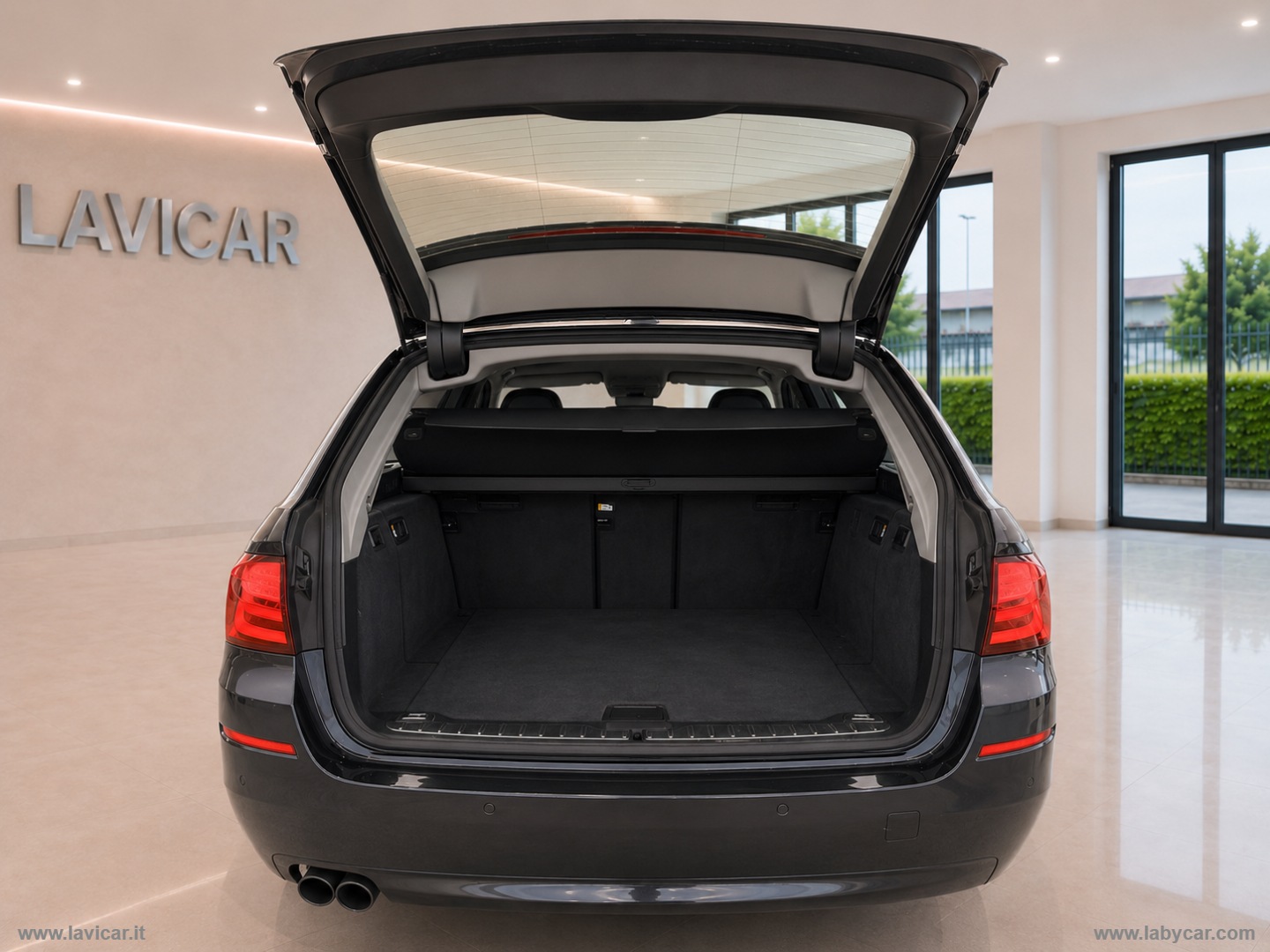 520d Touring Luxury - immagine 14