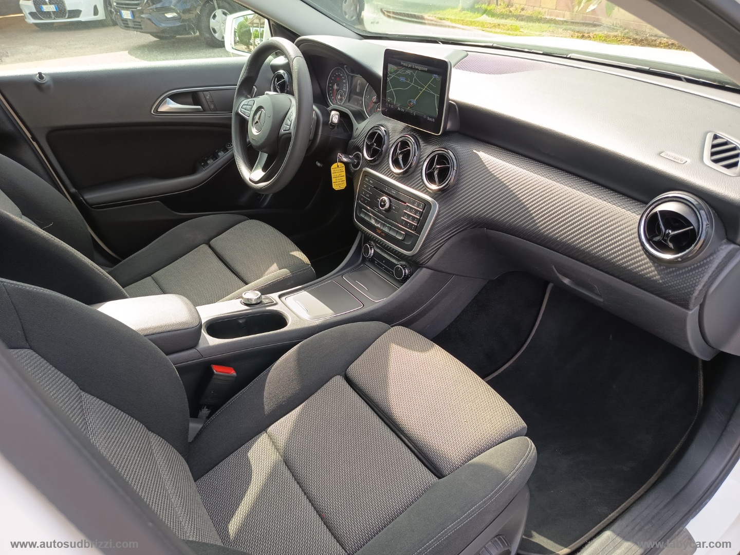 GLA 200 d Automatic Business - immagine 14