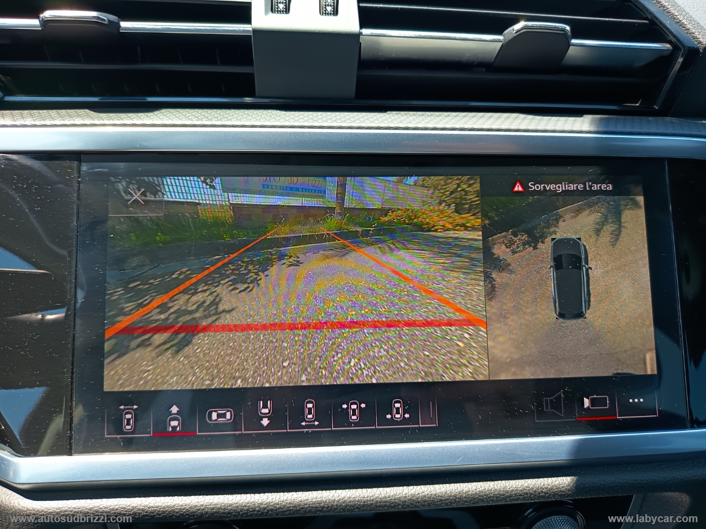 Q3 35 TDI S tronic Business - immagine 14