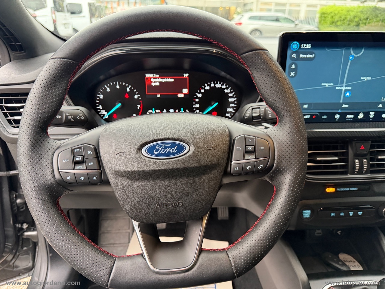 Focus 1.0 EcoBoost Hybr.125 5p.ST LINE SYNC 4 NAVIGATION TOUCH 13.2 - immagine 14