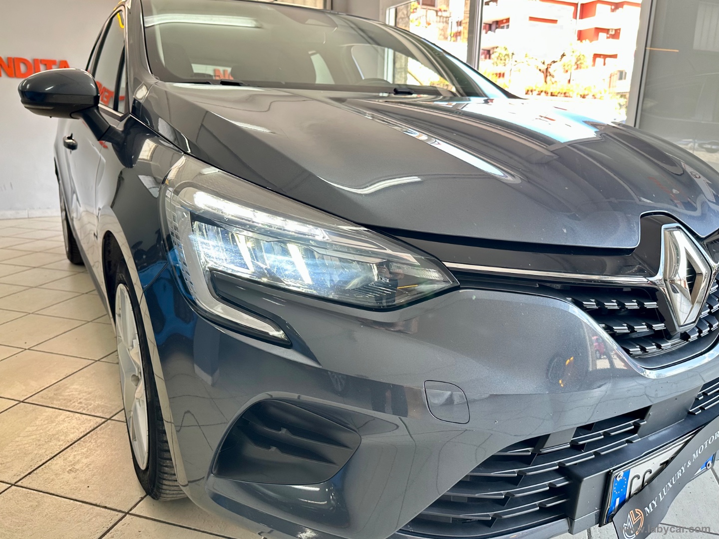 Clio Blue dCi 8V 100 CV 5p. Business UNIPRO - immagine 14