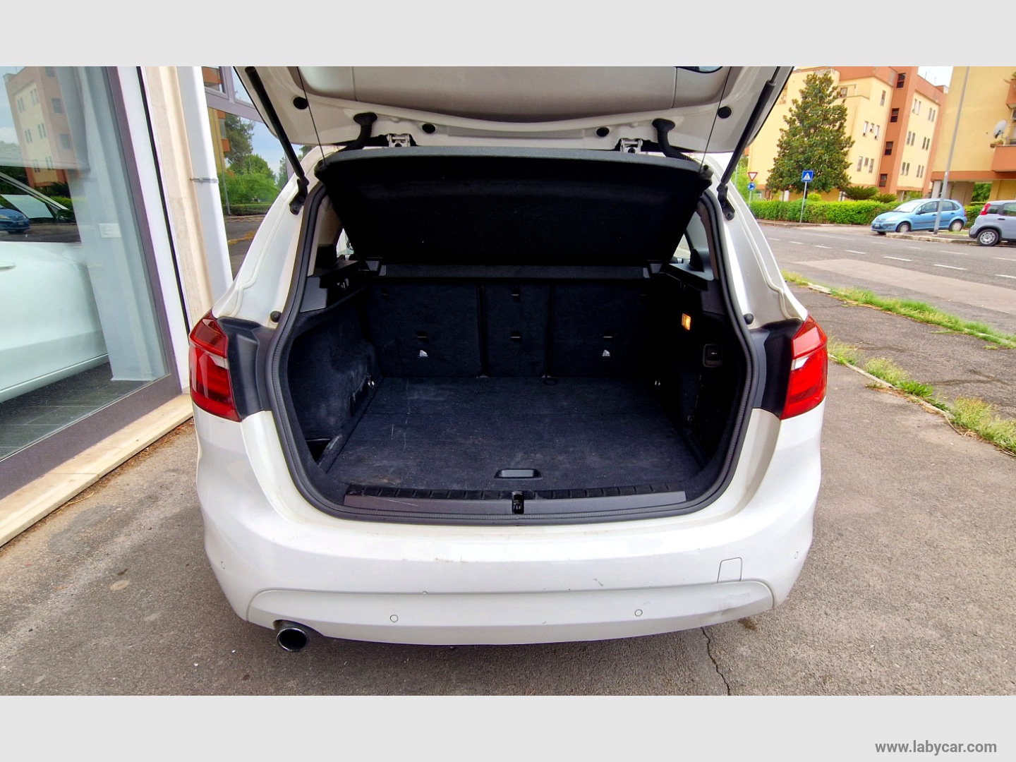 214d Active Tourer Advantage OK NEOPATENTATI - immagine 14