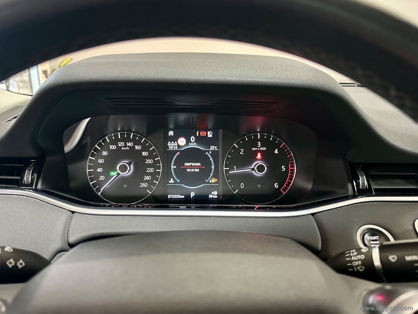 RR Evoque 2.0D L.Flw 150 AWD Auto S - immagine 14