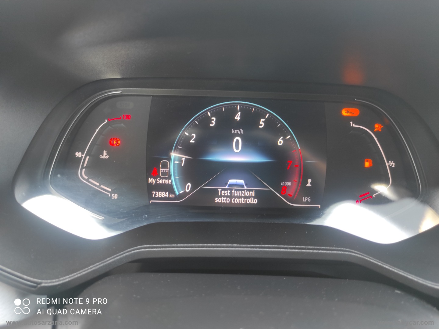 Clio TCe 100 CV GPL Techno GPL - POCHISSIMI KM - immagine 14