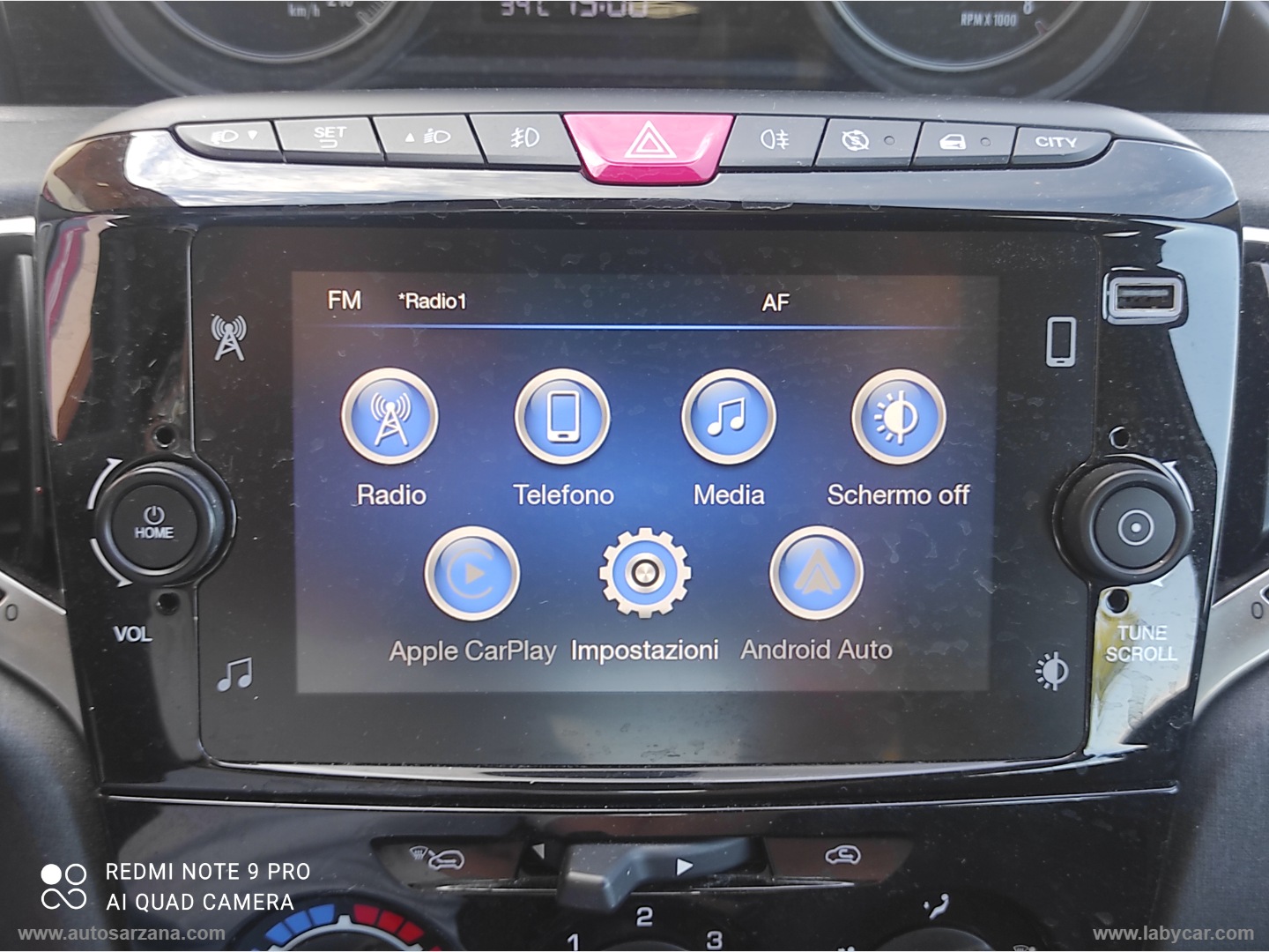 Ypsilon 1.0 FireFly 5p.S&S Hyb. Eco Gold - immagine 14