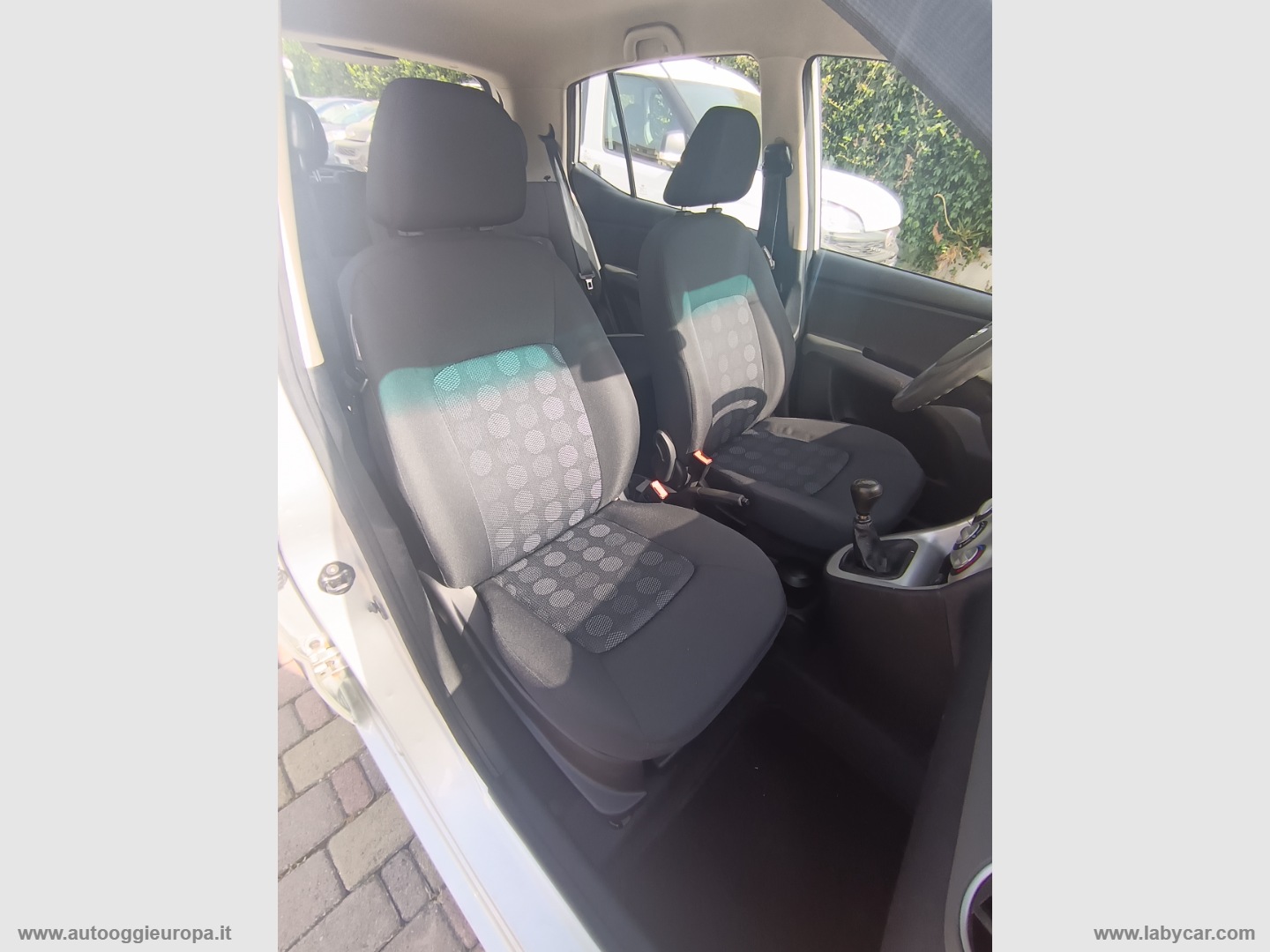 i10 1.2 16V BlueDrive GPL Active - immagine 14