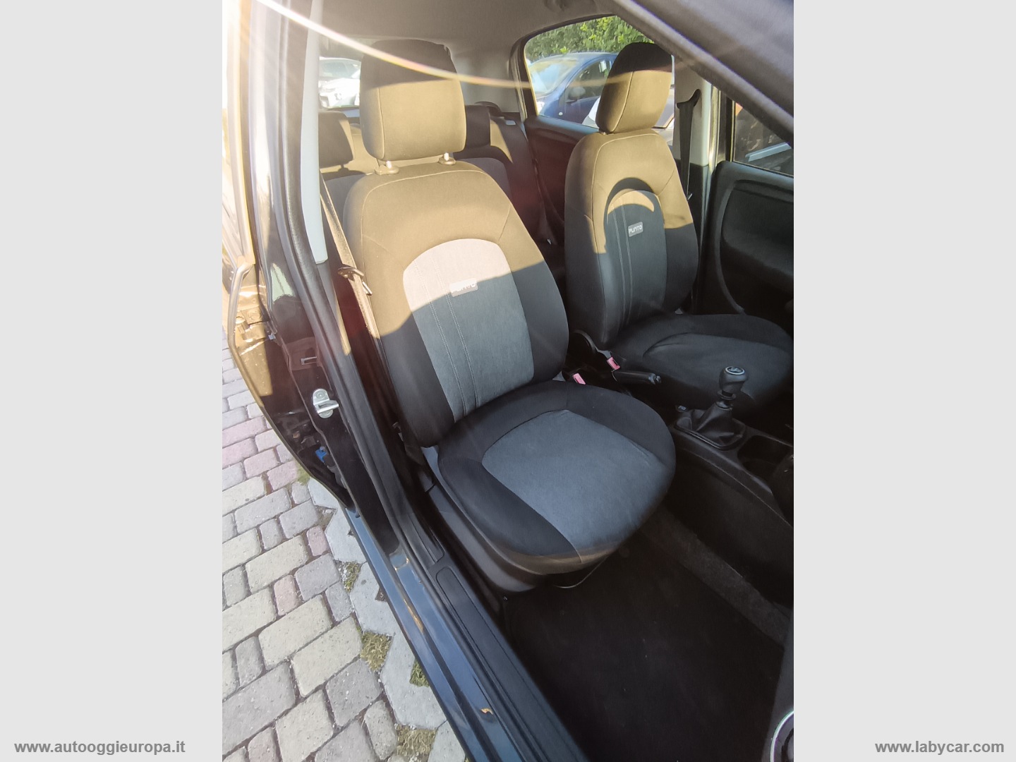 Punto 1.2 8V 5p. LOUNGE POSS. IMPIANTO GPL - immagine 14