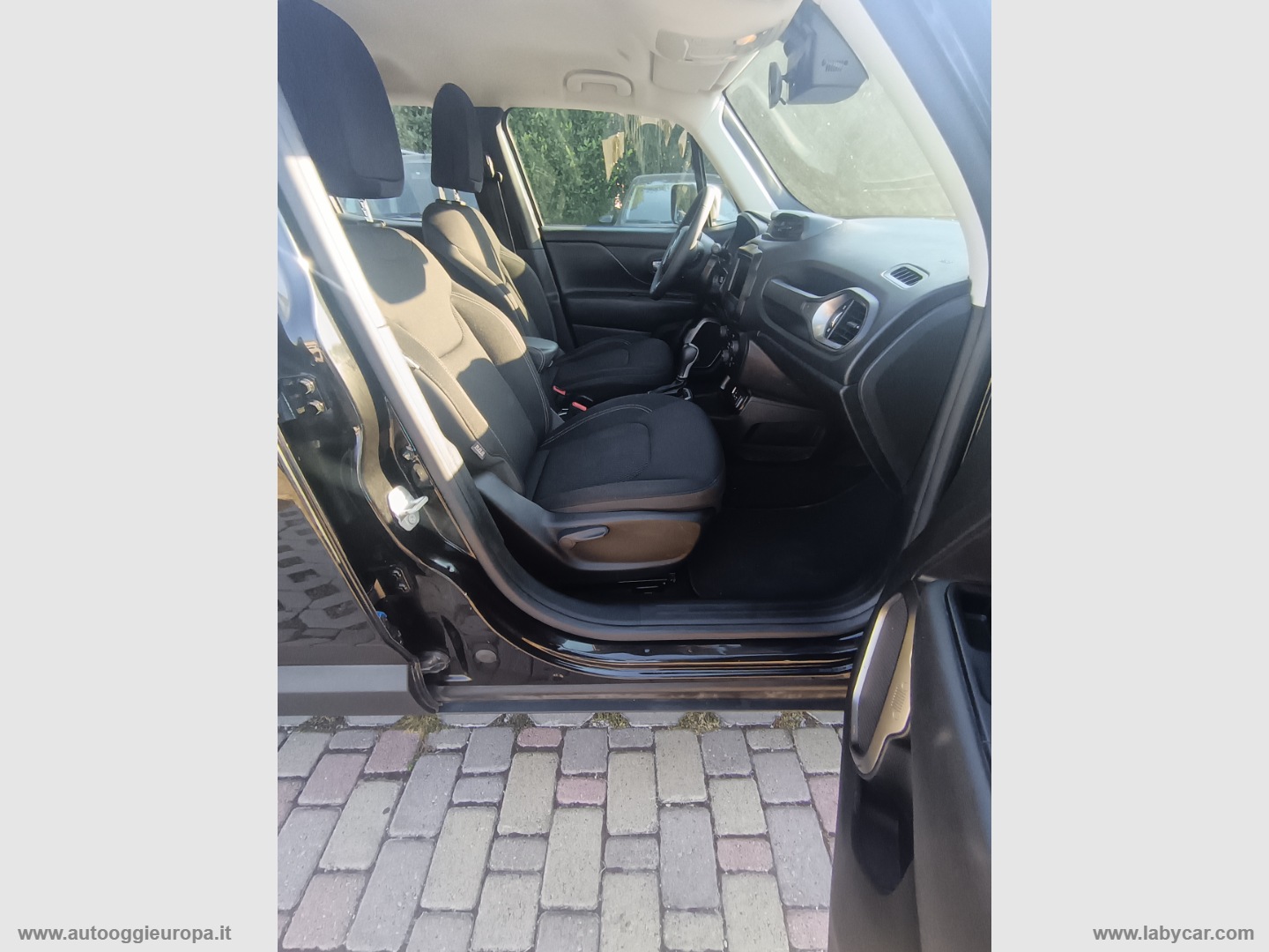 Renegade 1.6 Mjt DDCT 120CV Limited - immagine 14