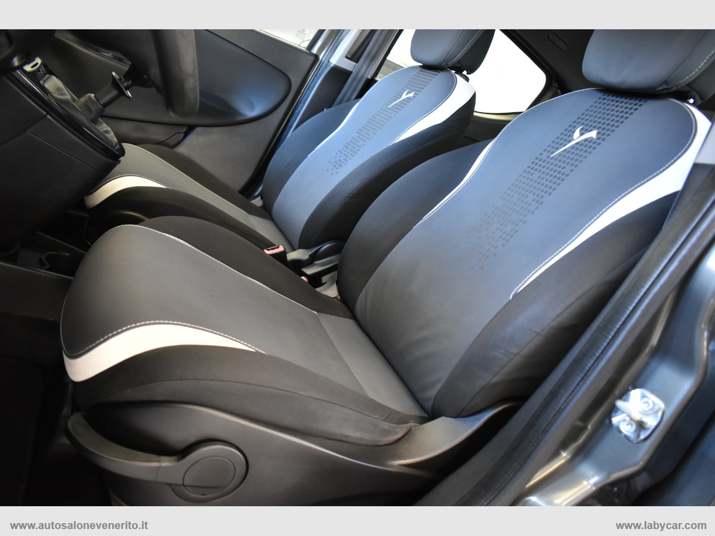 Ypsilon 1.2 69 CV 5p. Elefantino - immagine 14