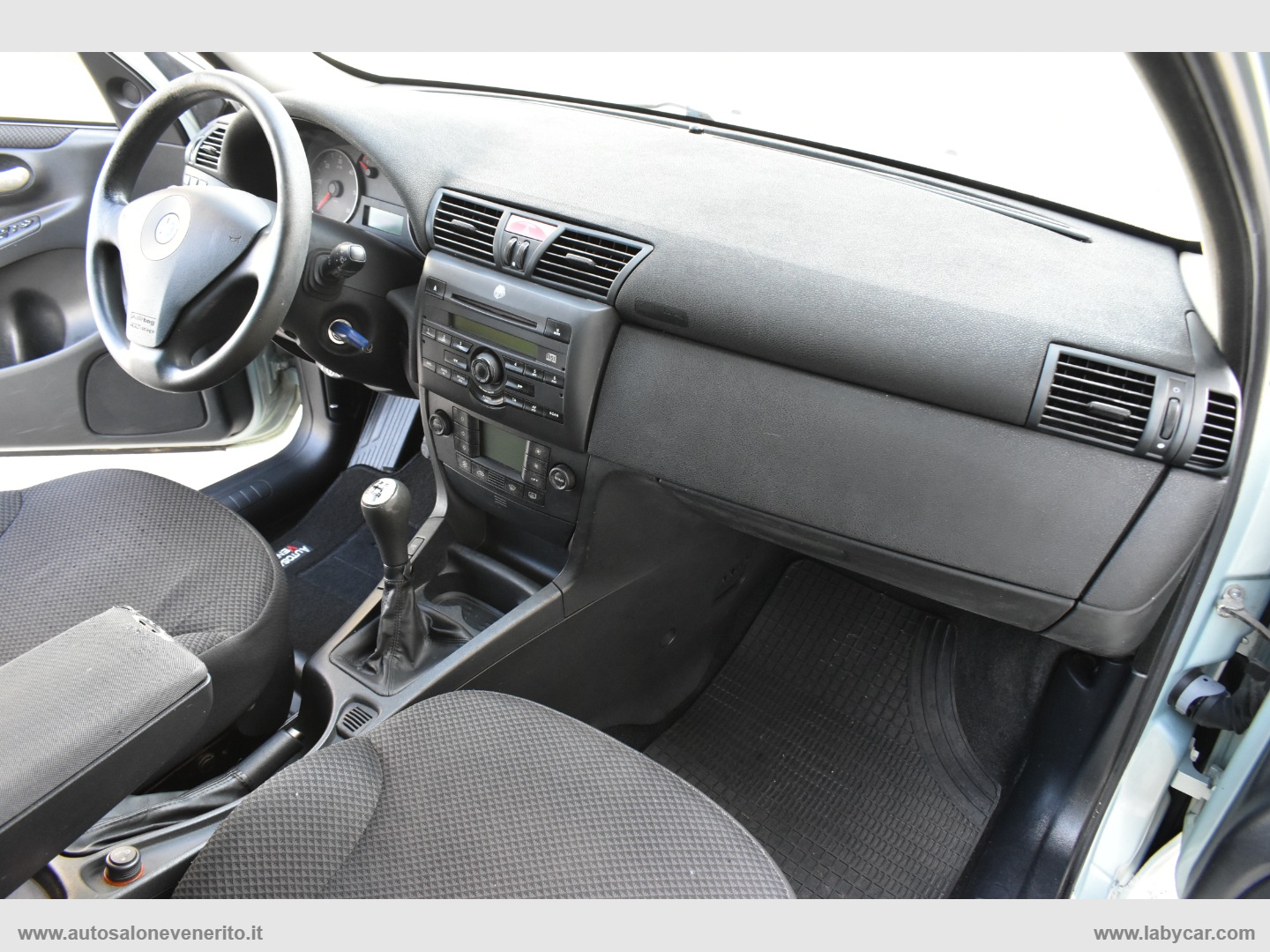 Stilo 1.9 JTD M.W. Dynamic - immagine 14